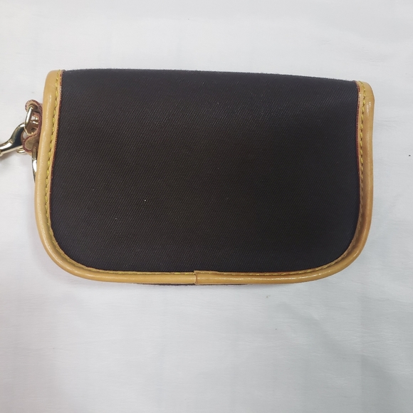 Dooney & Bourke Wristlet - Picture 2 of 10
